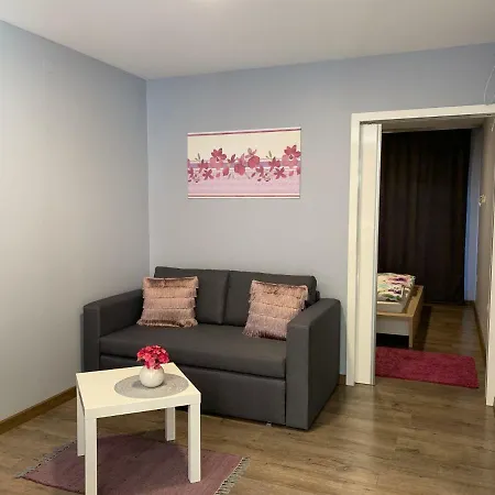 Greyto Apartman * Balatonföldvár