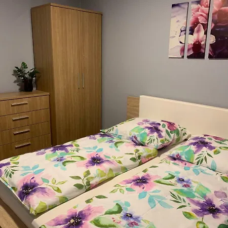 Greyto Apartman شقة Balatonföldvár